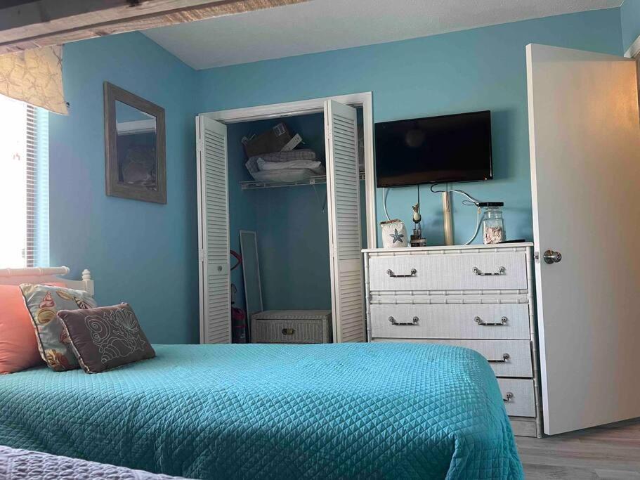 Wanderlust Only 3 Min Walk To The Sand! Holiday home